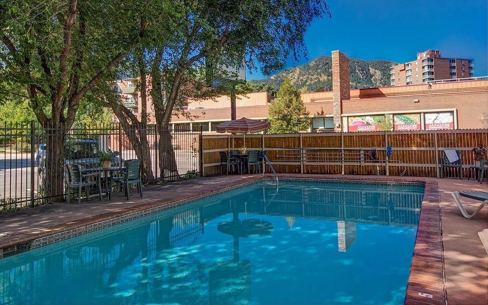 Boulder University Inn Exterior foto
